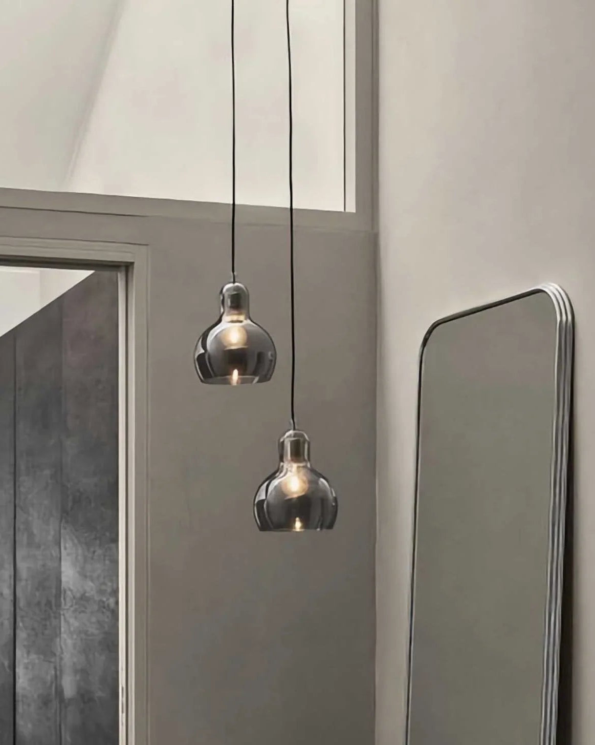 Mega Bulb Lamp SR2