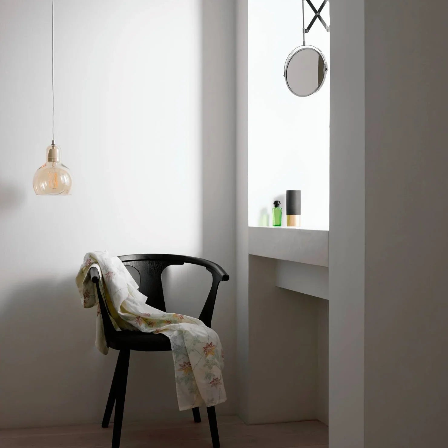 Mega Bulb Lamp SR2